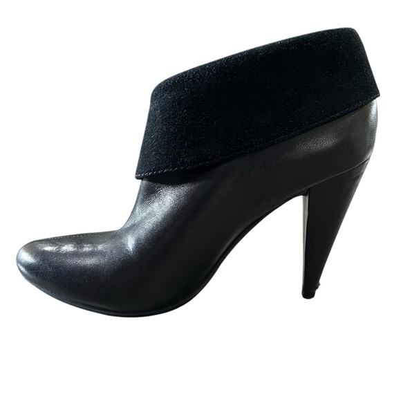 Coach Annika Black Leather Slip On Pointed Toe 4” Heel Ankle Booties Women’s 6 B - Picture 6 of 11